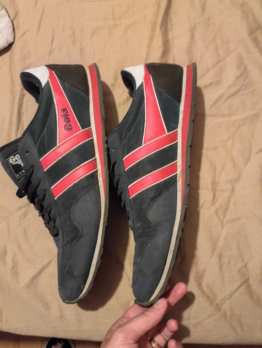 Gola Men's Retro Navy Sneakers with Red Stripes
